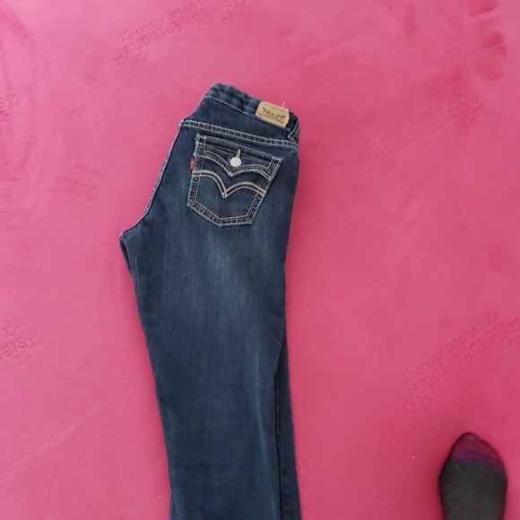 Levi Jeans - Picture 3 of 6